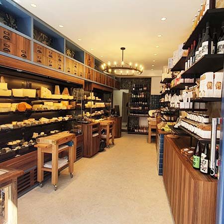 agencement métier de bouche fromagerie linéaire étagère cave affinage louvres paris ile de france