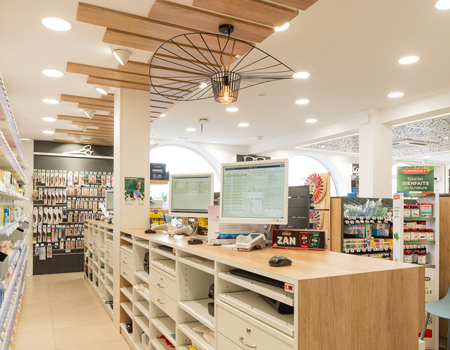 eclairage comptoir pharmacie