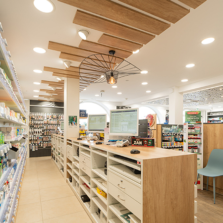 agencement architecte interieur pharmacie normandie calvados ouistreham port