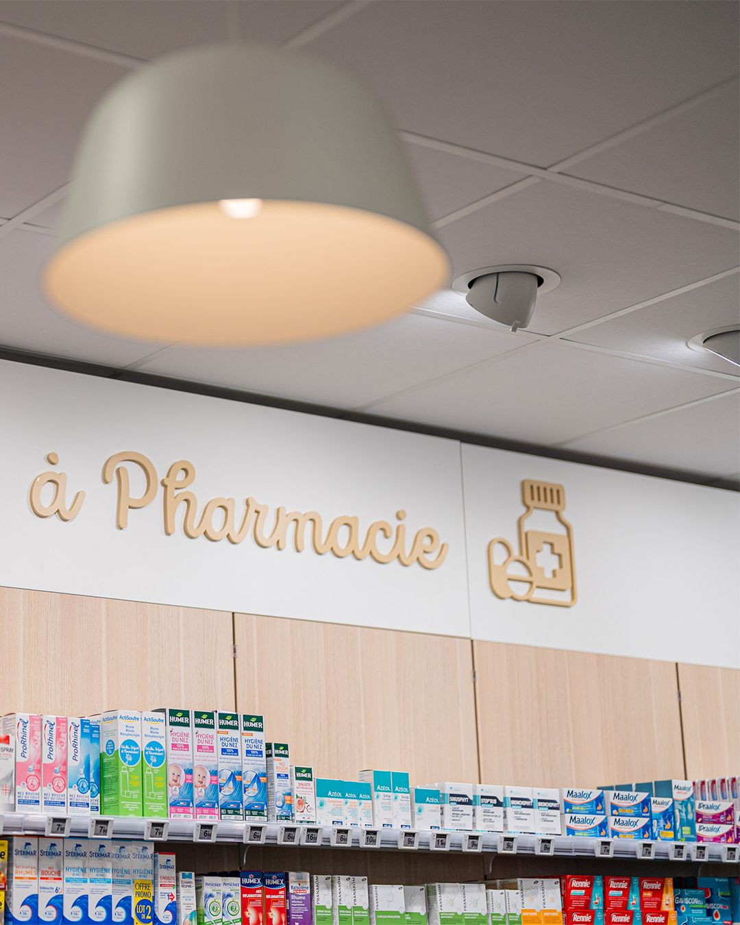 conseils eclairage agencement pharmacie