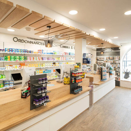 comptoir moderne bois pharmacie saint malo ille et vilaine