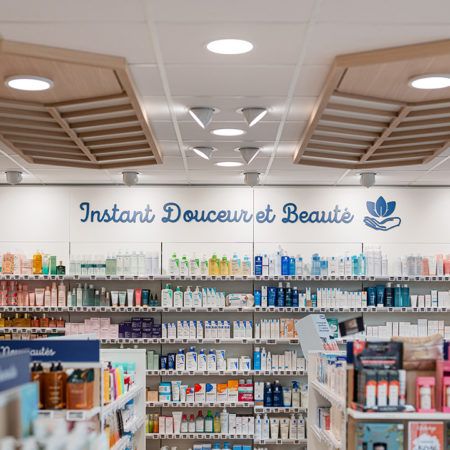 decor plafond pharmacie saint malo ille et vilaine