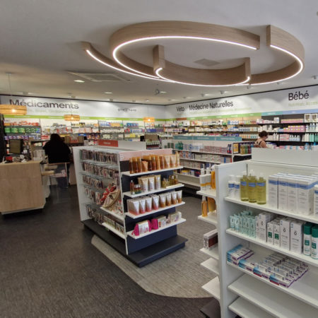 pharmacie agencement sur mesure organisation produits lannion saint brieuc