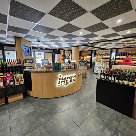 agencement magasin cave a vins spiritueux bieres vins fins