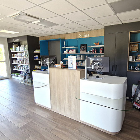 comptoir bois blanc clinique veterinaire ille et vilaine la forge